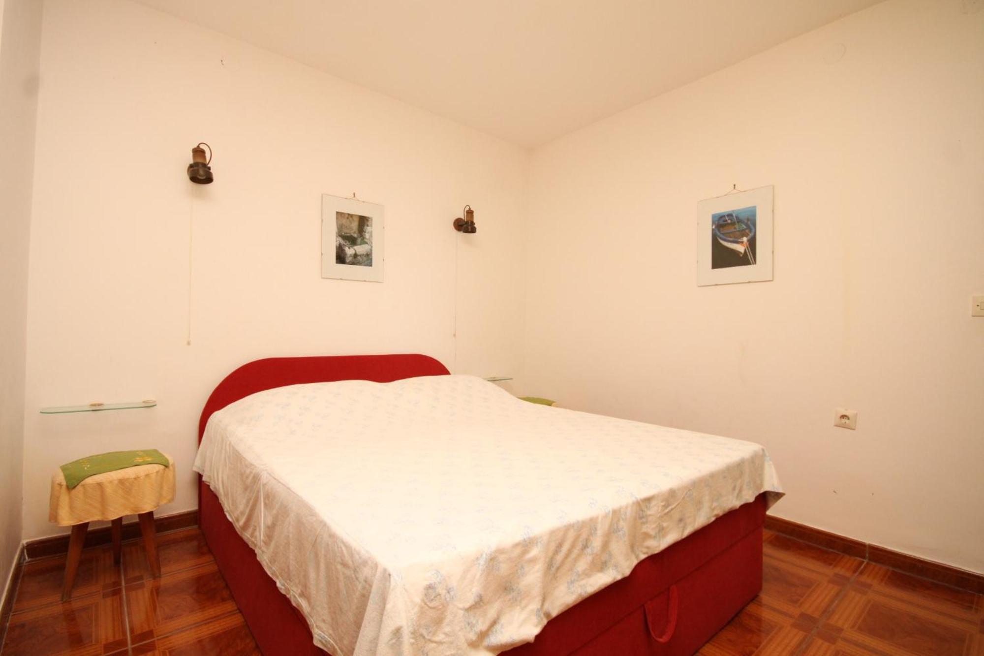 Apartments By The Sea Milna, Vis - 8913 Habitación foto